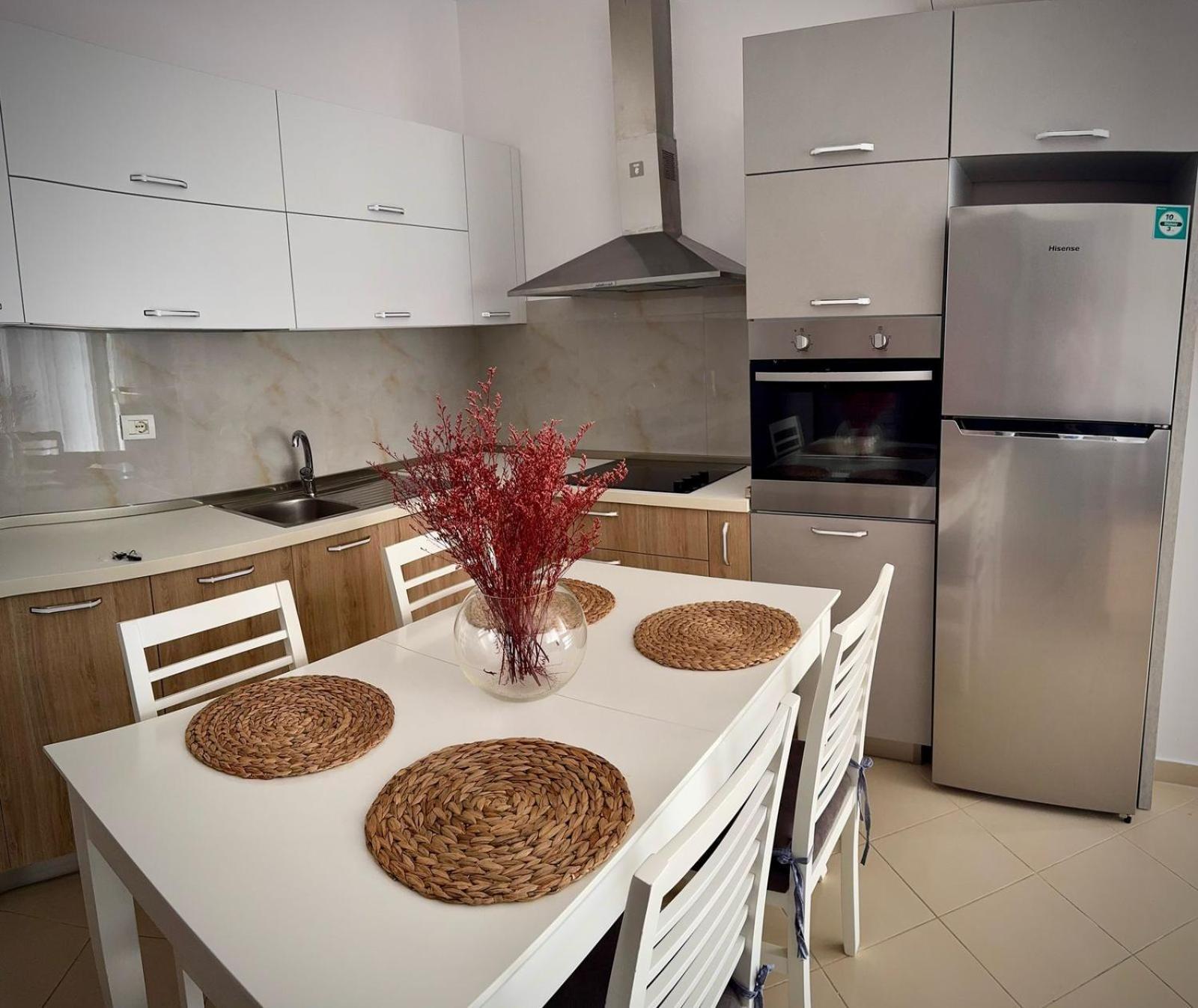 Endy Apartaments Orikum Exterior photo